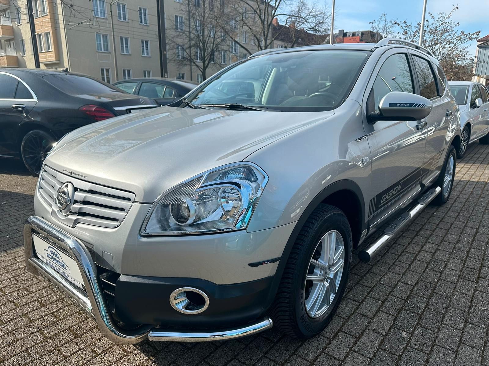 Nissan Qashqai Acenta*7 SITZE*PANO*PDC*KLIMAAUTOMATIK*