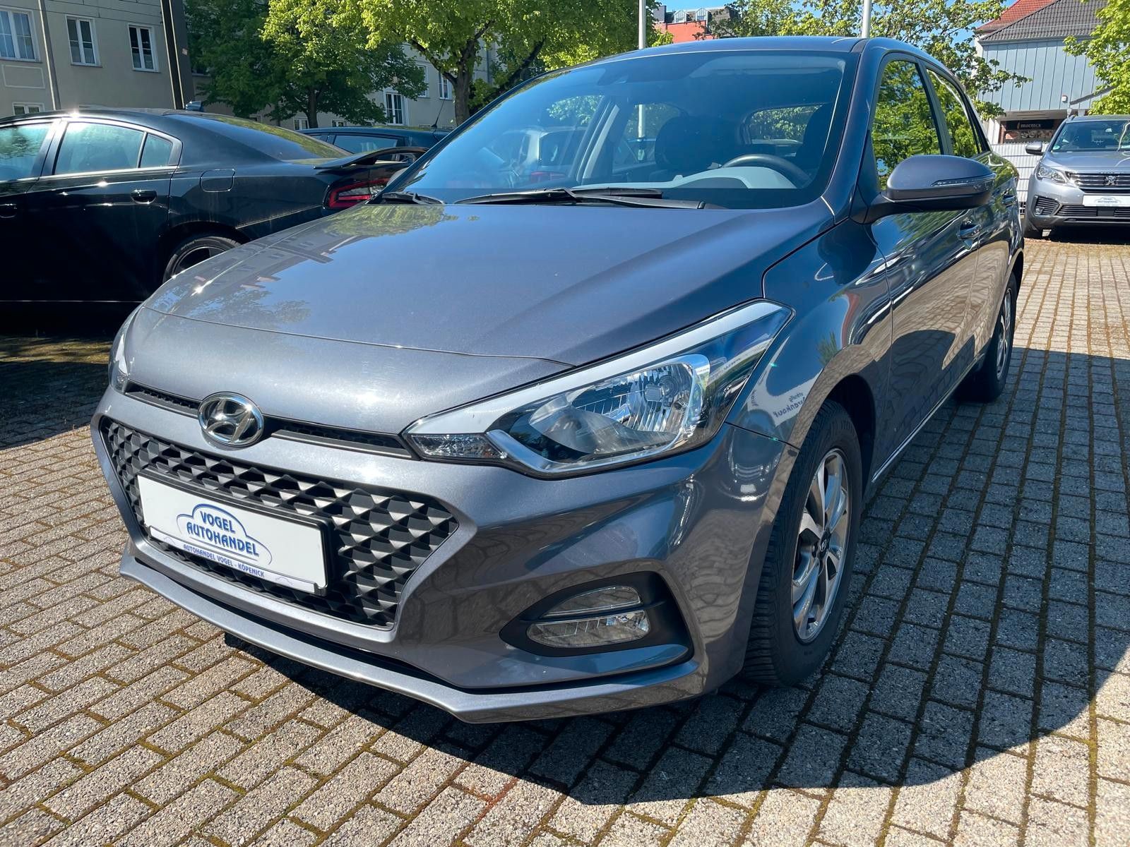 Hyundai i20 Trend*SITZHZG*LENKRADHZG*ALLWETTER*