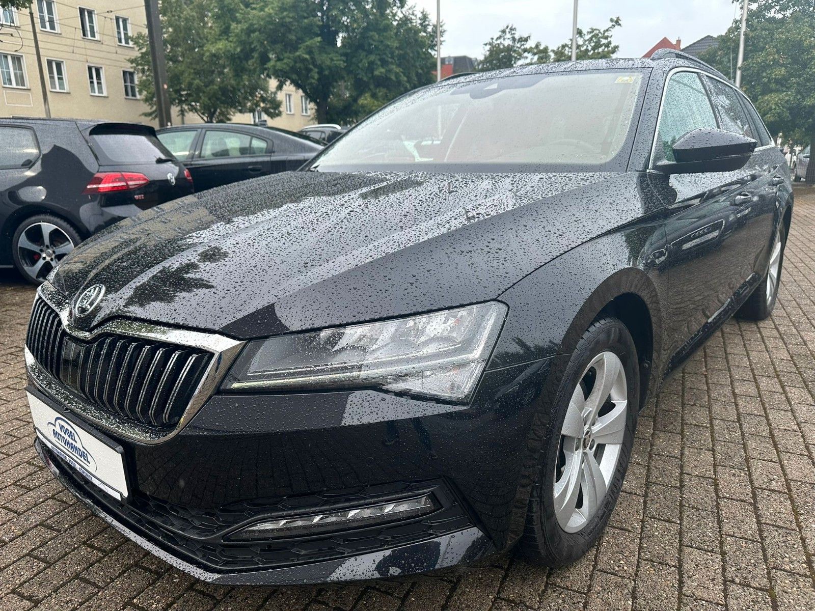 Skoda Superb Combi Ambition*LED*ACC*WINTERP.*