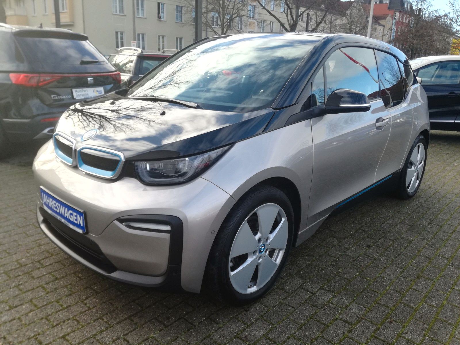 BMW i3 120Ah *SITZHZG*CAM*DAB*LED*PDC*NAVI*