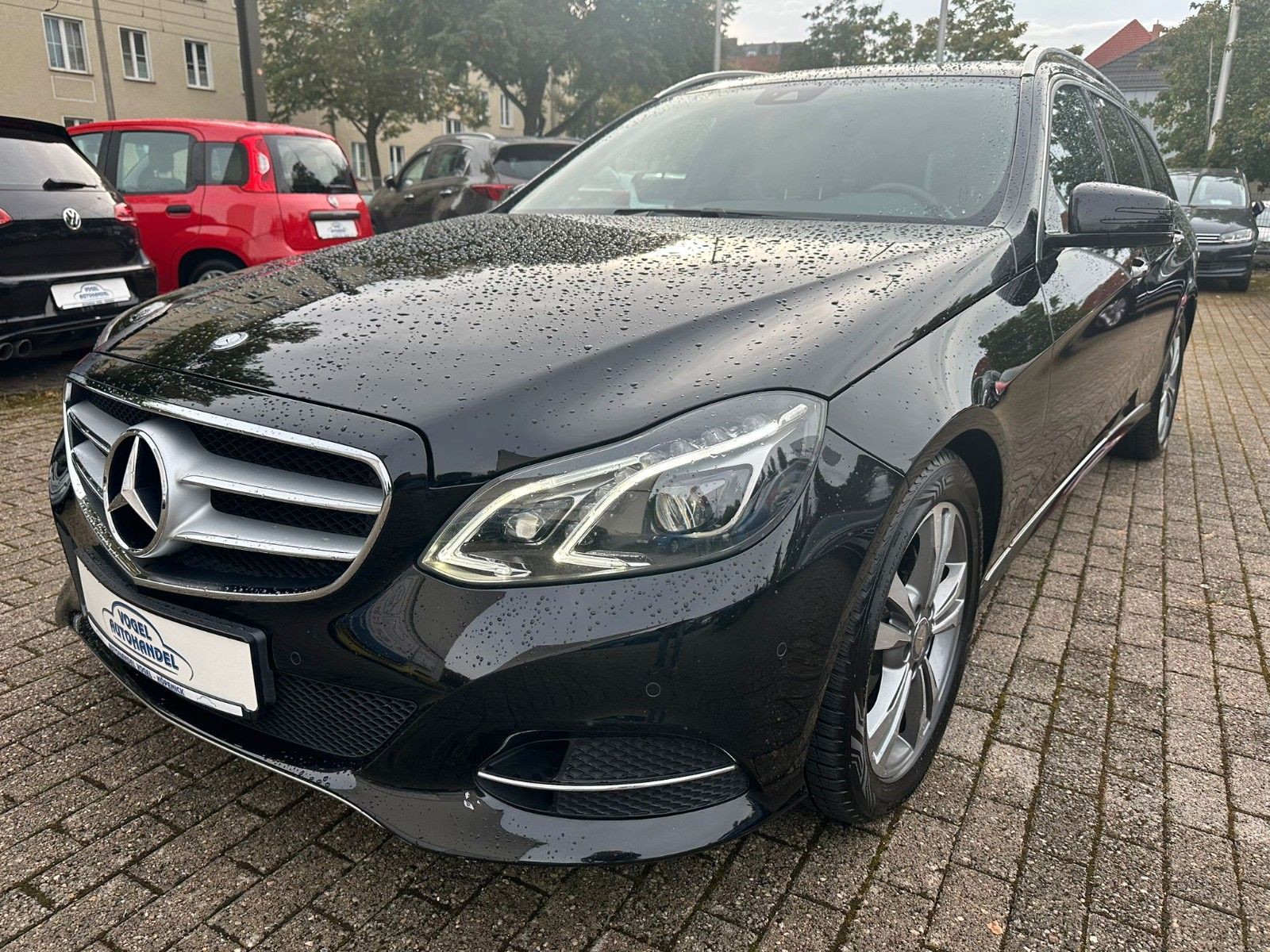Mercedes-Benz E 350 T 4Matic AVANTGARDE *GSD*ILS*COMAND*LEDER*