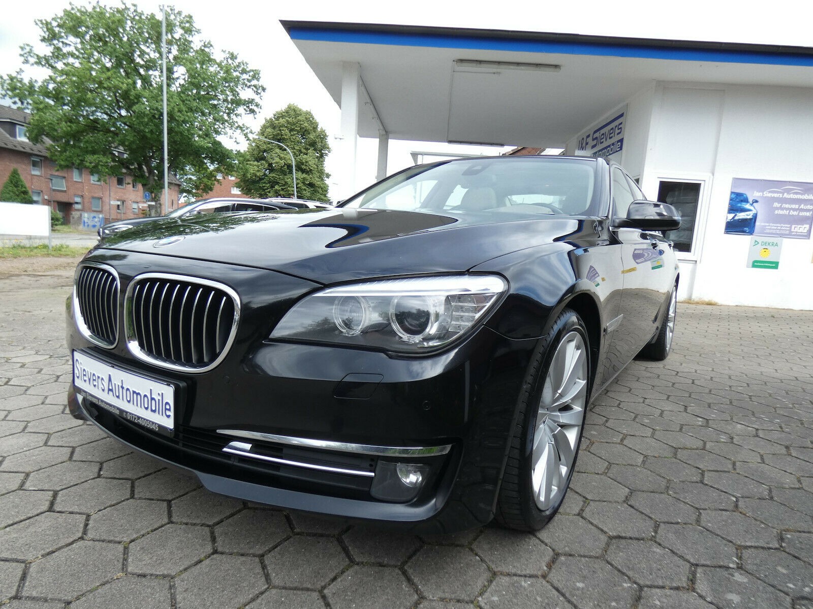 BMW 740d xDrive Leder Navi Xenon Standheizung