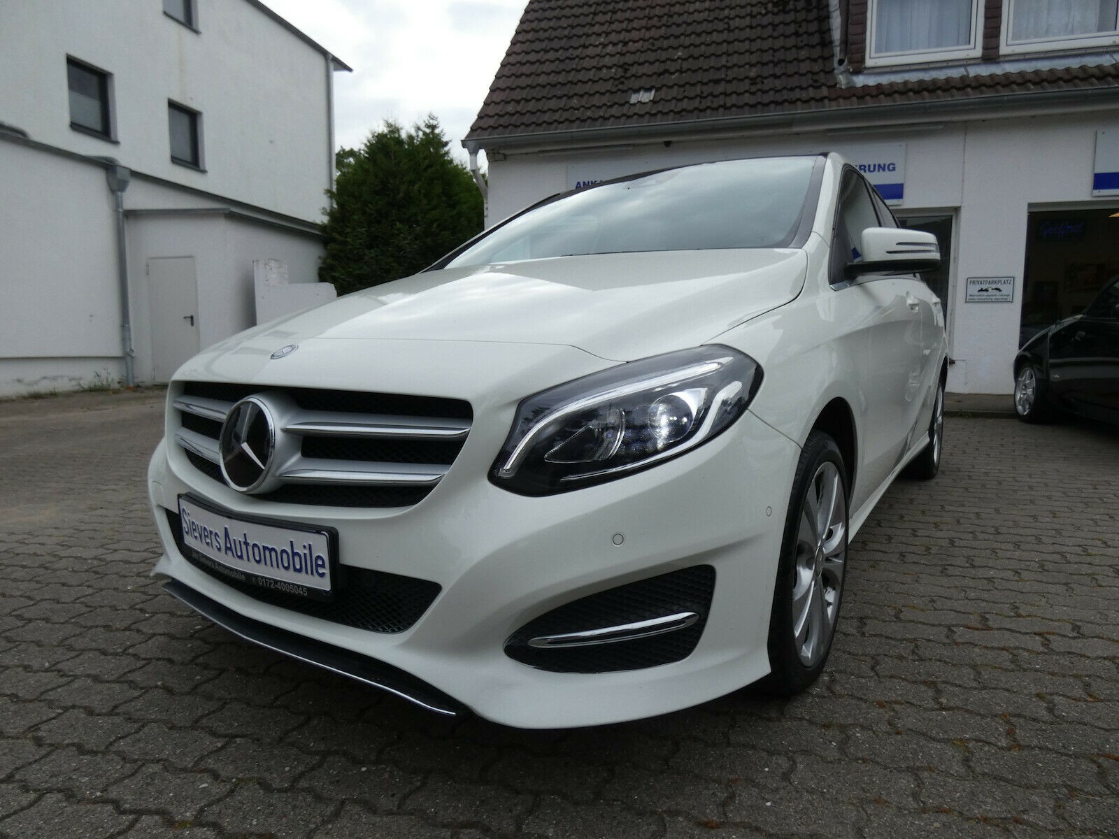 Mercedes-Benz B 220 CDI 4 Matic Sports Tourer Urban Panoramada