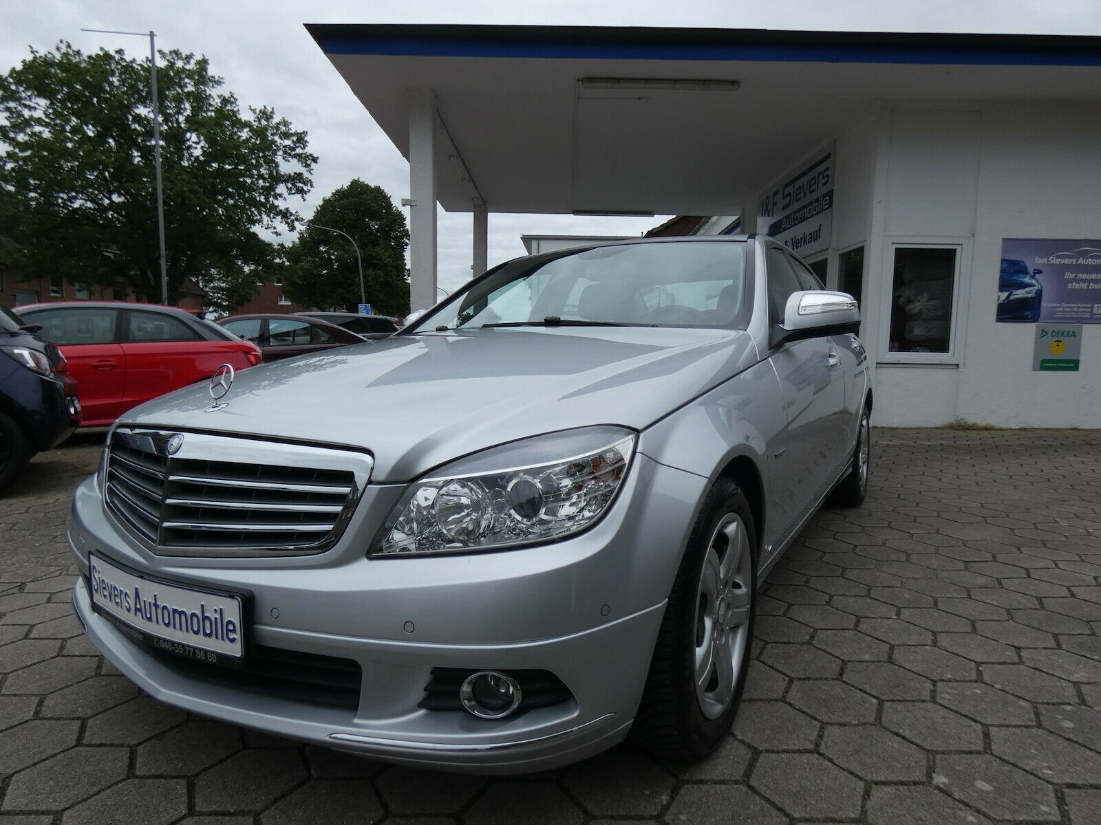 Mercedes-Benz C 180 Elegance Automatik Klima Navi GSHD