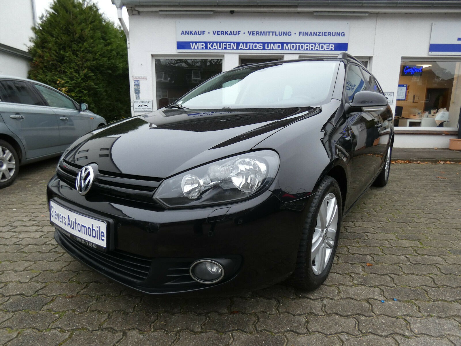 Volkswagen Golf 1,6 TDI Mach Automatik Klima Tempomat Sitzh