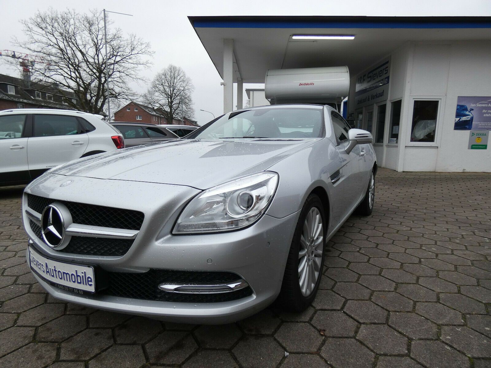 Mercedes-Benz SLK 200 9 G-Tronic Aircarf Navi Leder Panoramad.