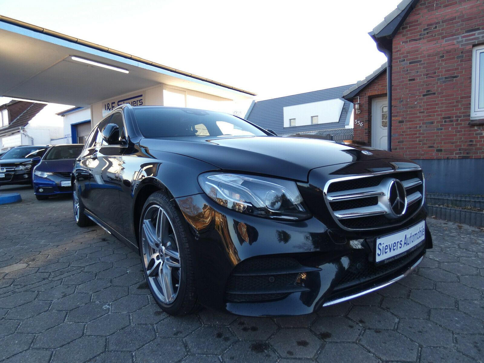 Mercedes-Benz E 220 d T 9G-Tronic AMG Line Widescreen Burmeste