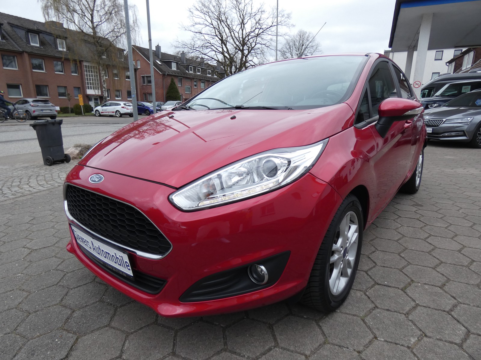 Ford Fiesta Celebration 1,0 Automatik SHZ Kamera Klima Tempomat 5-Türig