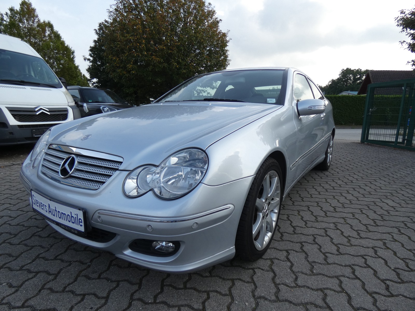 Mercedes-Benz C 180 Coupe 6 Gang Klima 1 Hand 6