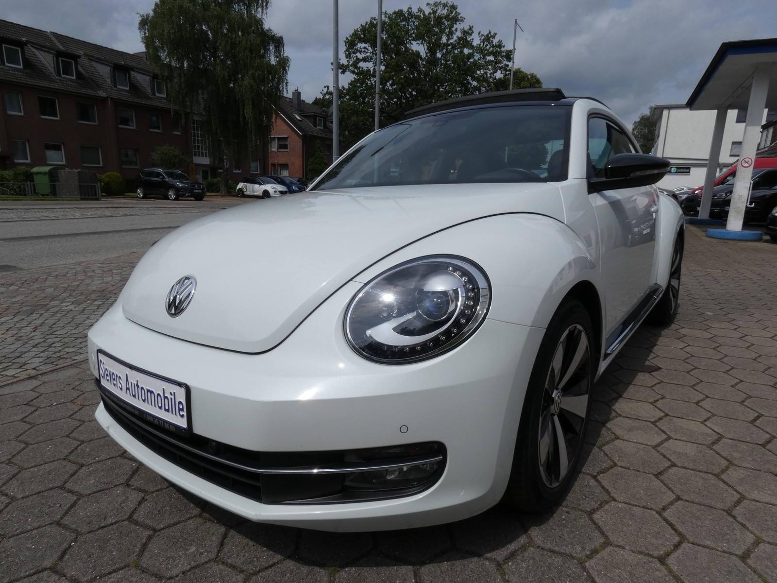 Volkswagen Beetle Sport 1,4 TSI DSG Navi Pano Bi-Xenon PDC