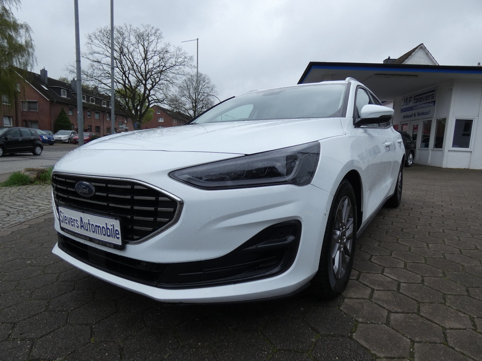 Ford Focus Turnier Titanium Kamera Navi AHK