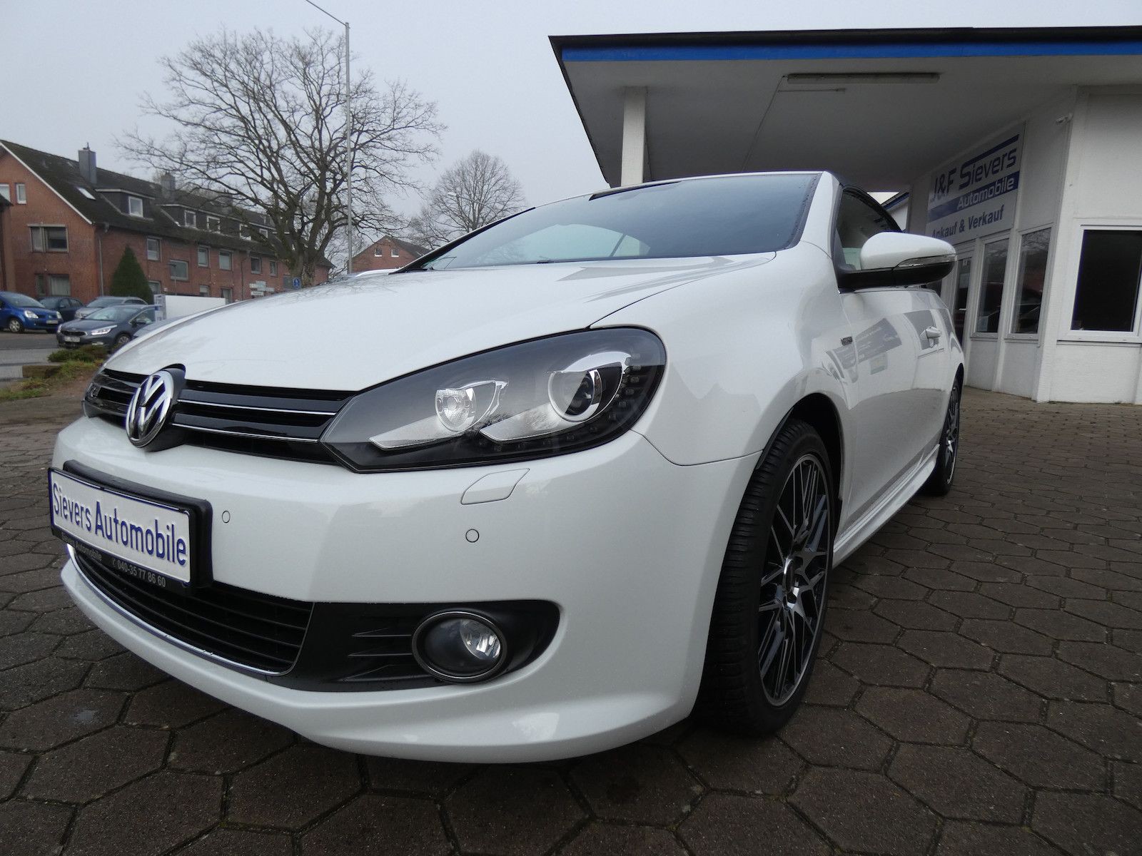 Volkswagen 1,4 TSI R- Line Xenon Leder Navi Rückfahrk.