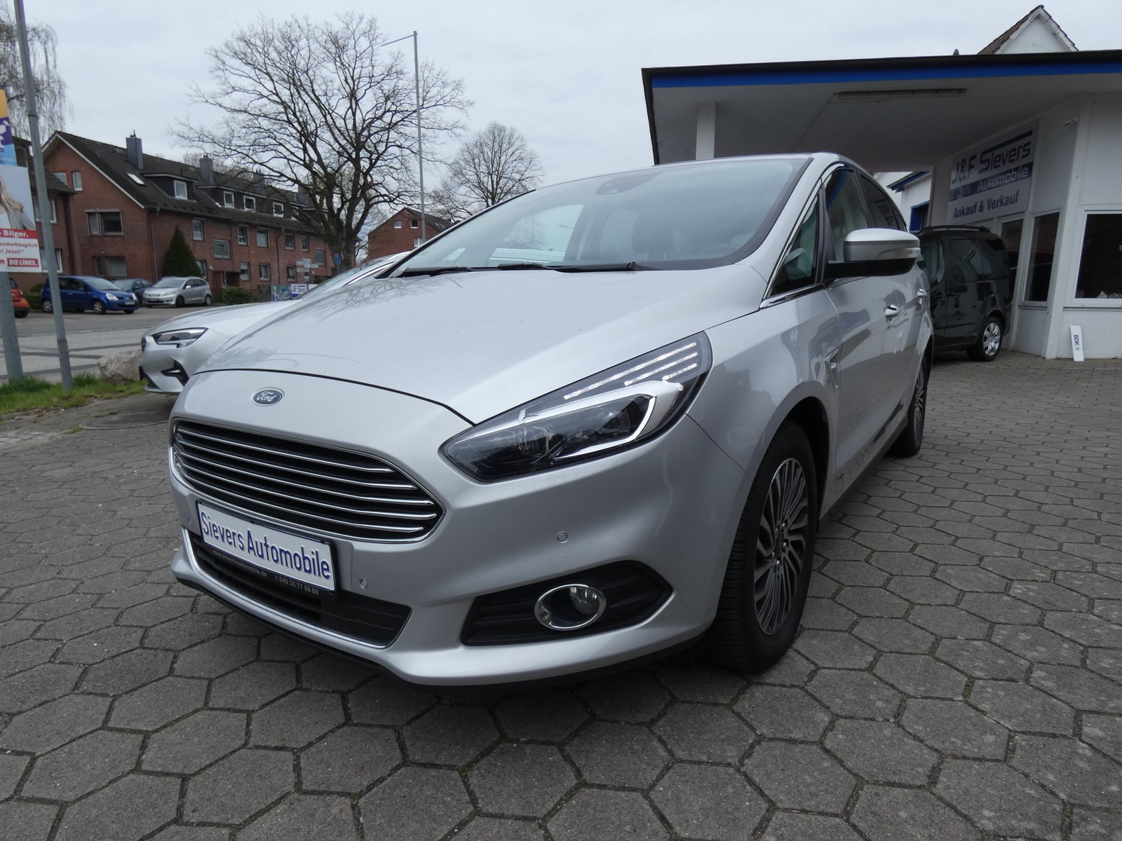 Ford S-Max Titanium AWD Automatik Allrad Navi 7 Sitzer