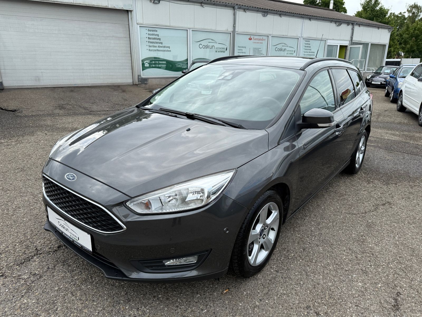 Ford Focus 1,0 EcoBoost Business Turnier*NAVI*LHZ*SHZ