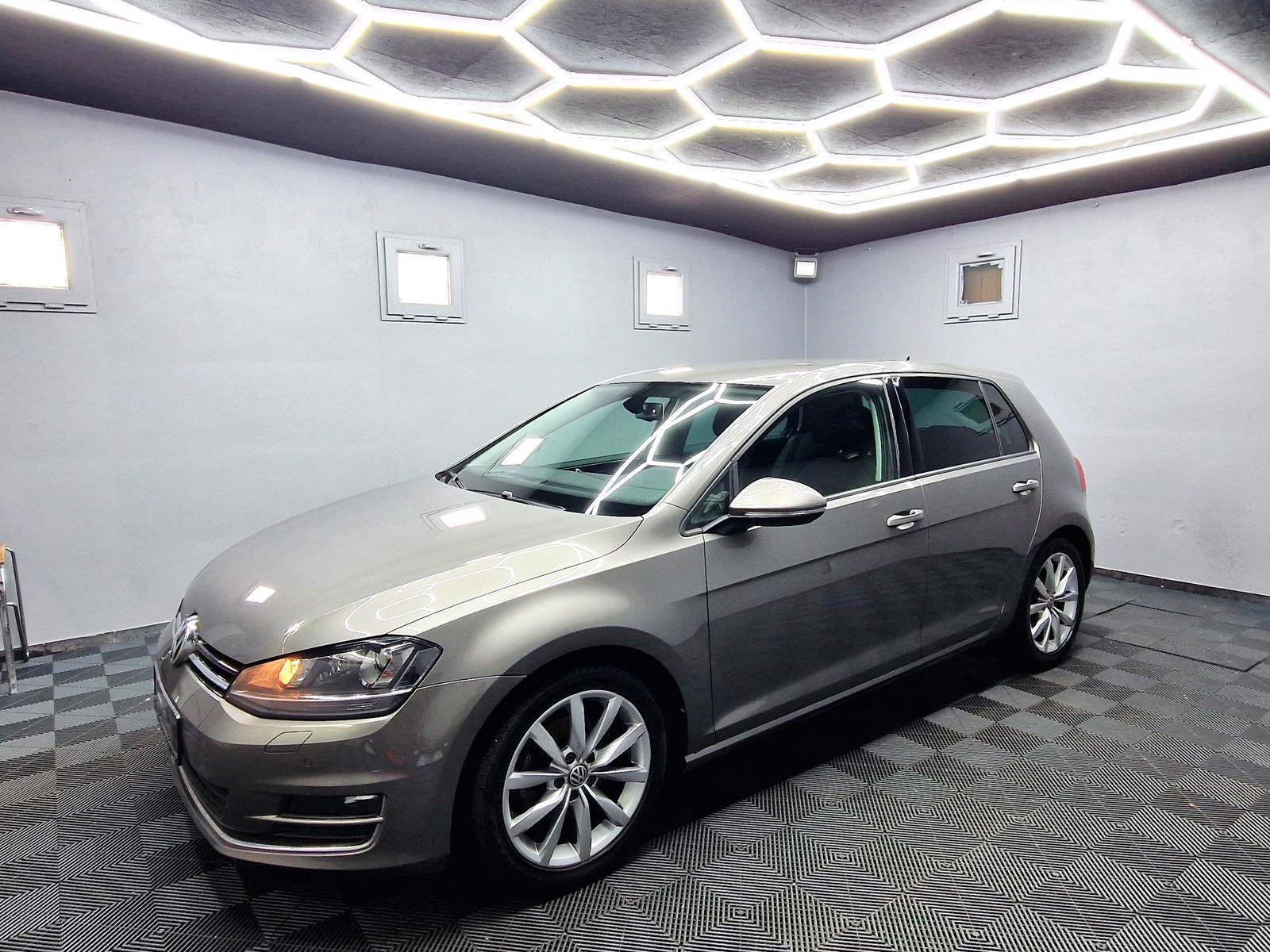 Volkswagen Golf VII Highline BMT|AUTOM|BI-XENON|NAVI|ACC|LEDER
