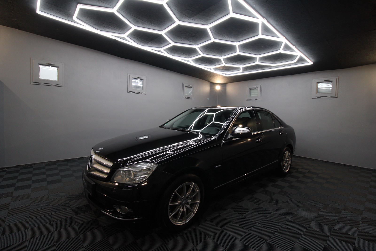 Mercedes-Benz C 220 CDI|AUTOMATIK|LEDER|NAVI COMAND