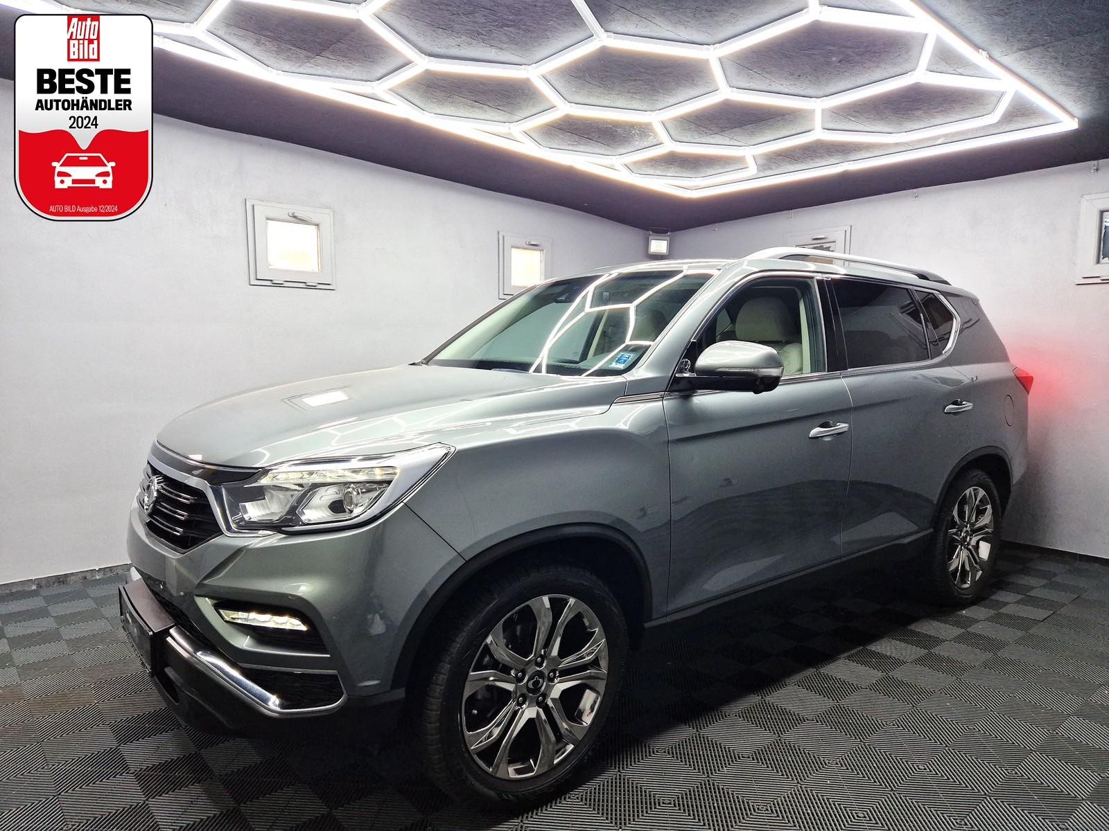 Ssangyong REXTON 2.2 TDI Crystal 4x4|AUTO|LEDER|7SITZER|NAVI