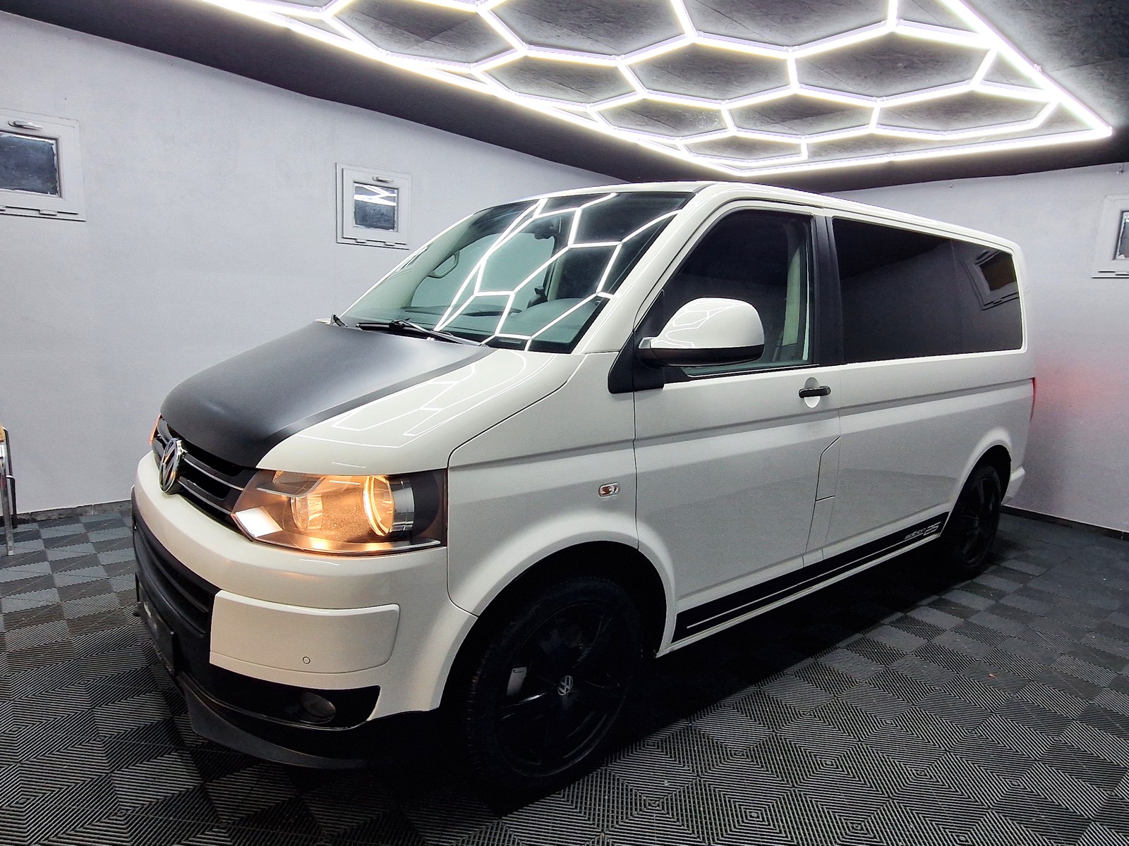 Volkswagen T5 Multivan 4 MOTION EDITION |AUTOM|AHK|NAVI||