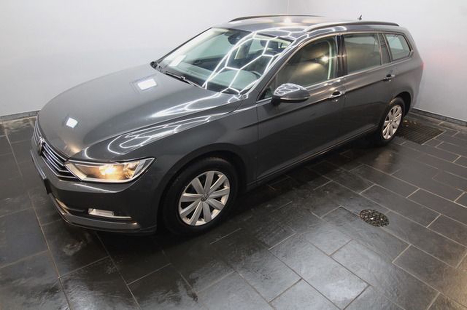 Volkswagen PASSAT VARIANT 2.0 TDI AUTOMATIK|NAVI|ACC|SHZ
