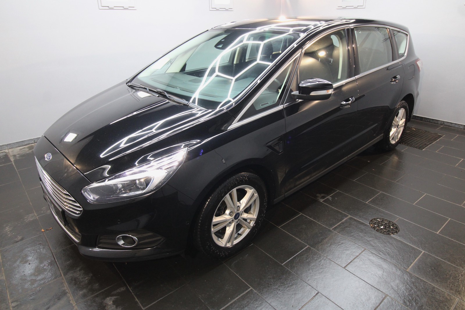 Ford S-Max LED|NAVI|AUTOMATIK|AHK|1.BESITZ