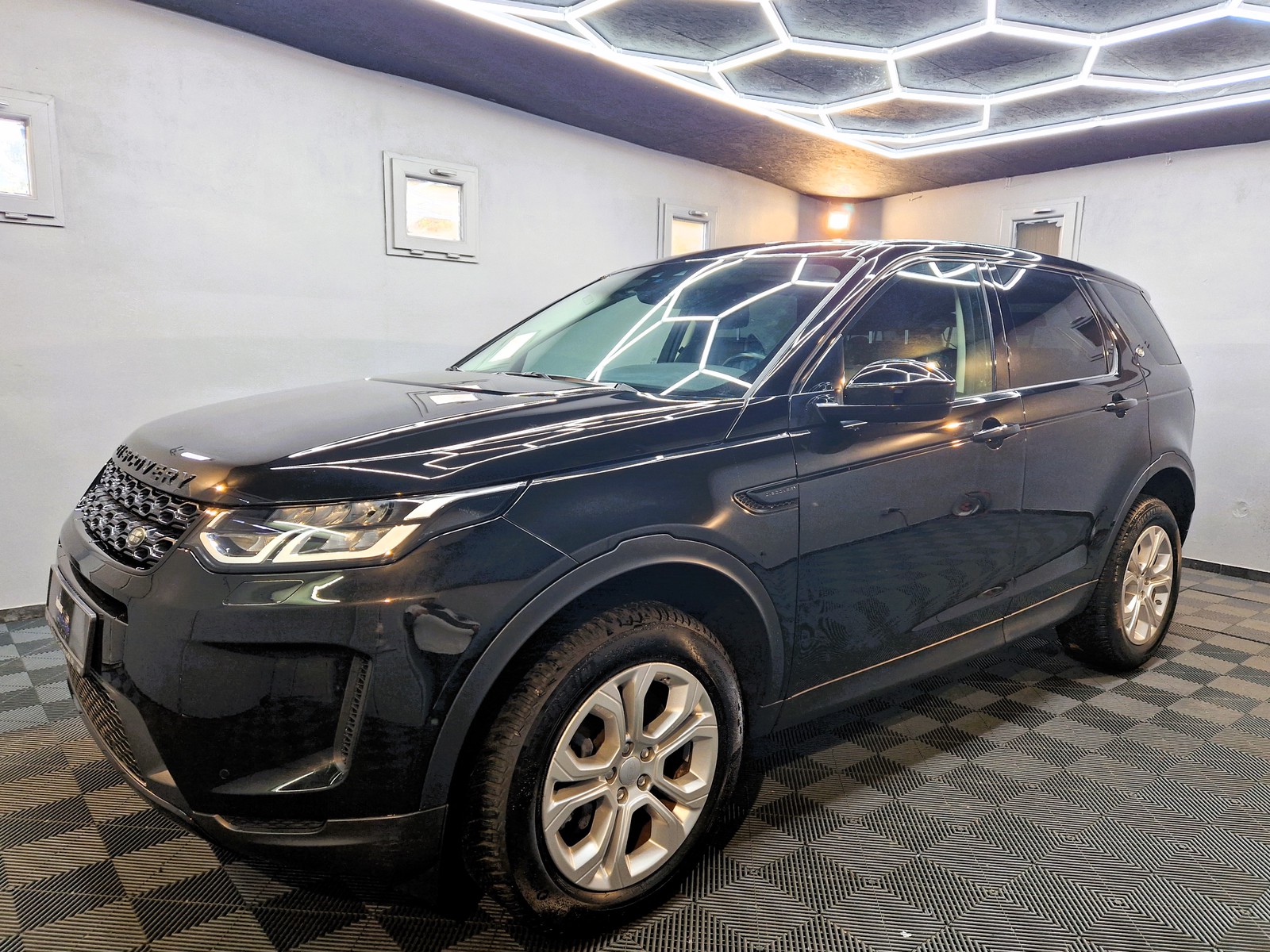 Land Rover Discovery Sport AWD BLACK PACK|AUTOM|LEDER|STANDHEIZUNG|LED|KAMERA
