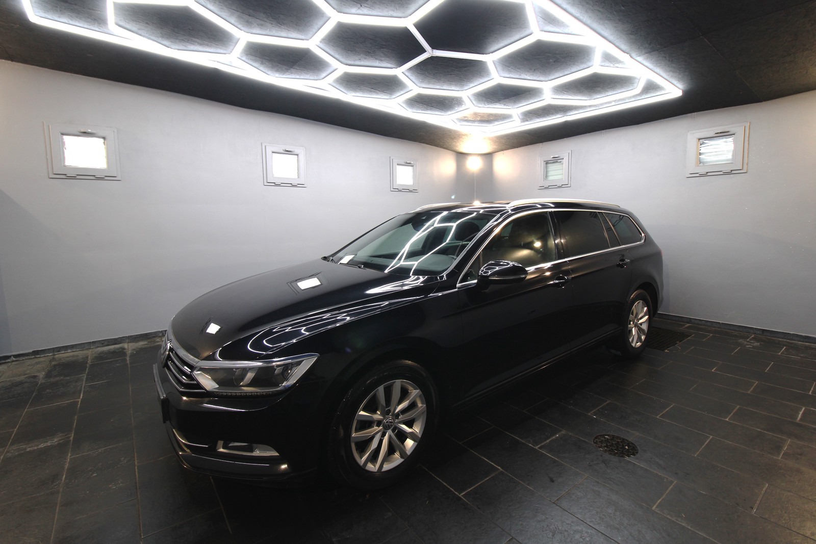 Volkswagen Passat R-LINE|PANORAMA|STANDHEIZUNG
