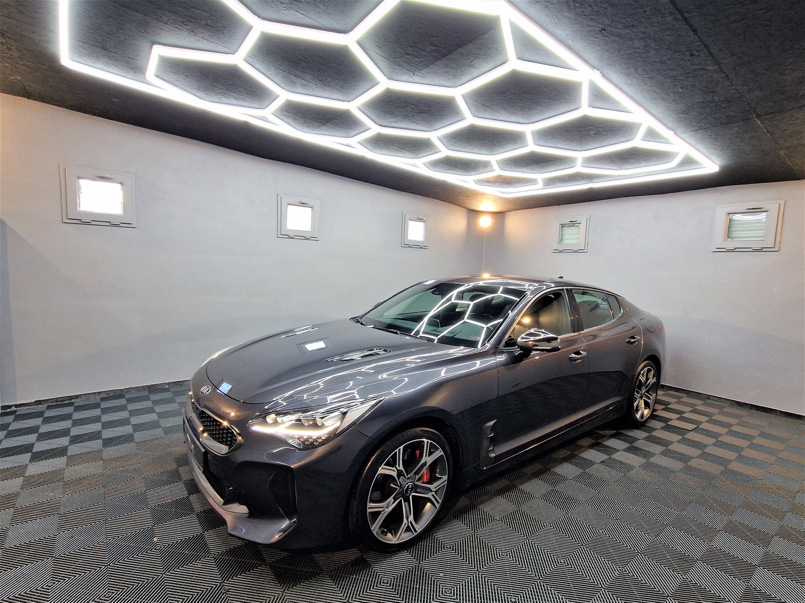 Kia Stinger 3.3T-GDI GT 4WD HEADUP|LED|NAVI|LEDER|HARMANKARDON