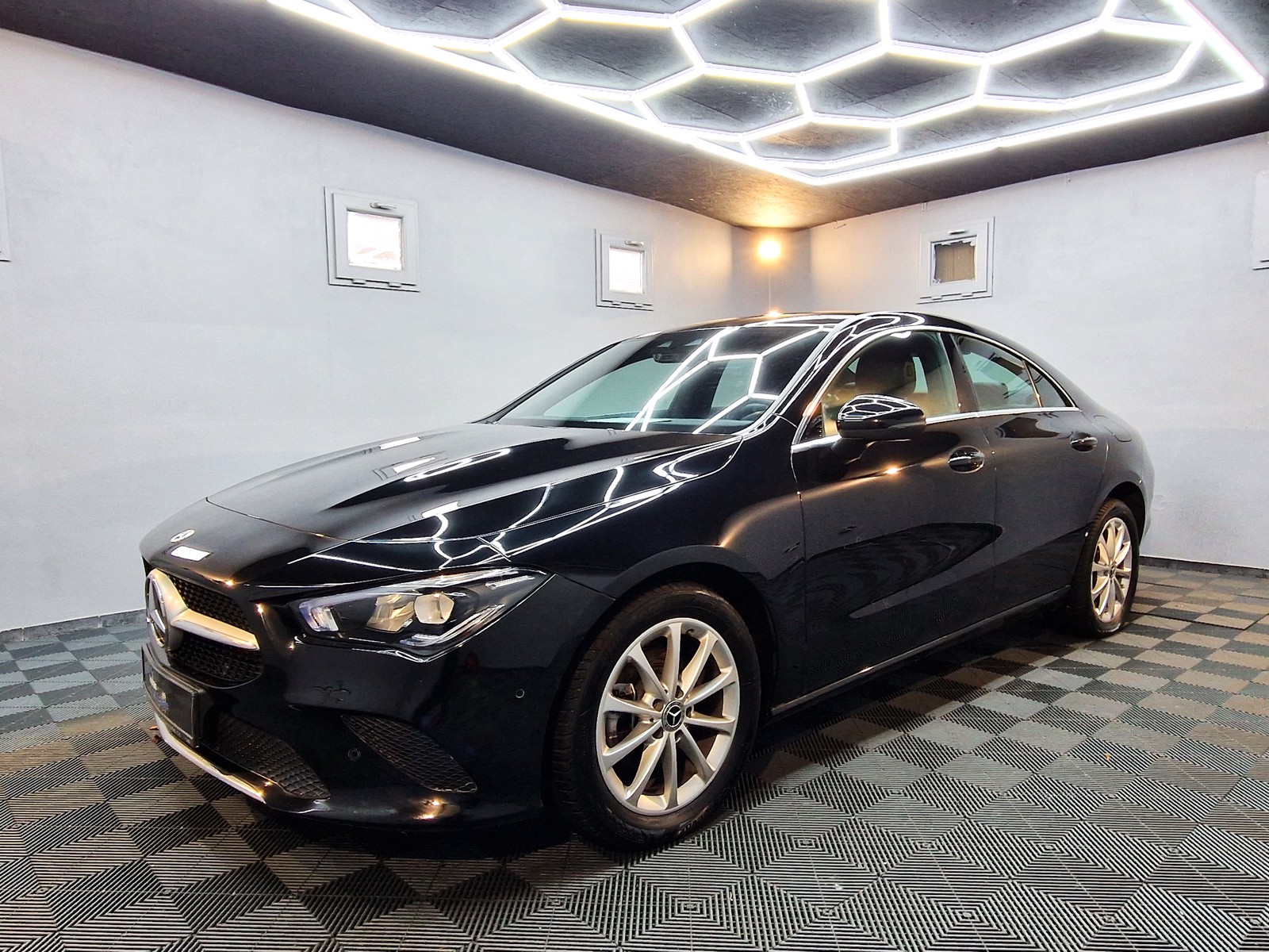 Mercedes-Benz CLA 180 COUPE PROGRESSIVE||AUTOMATIK|LEDER|NAVI|LED|