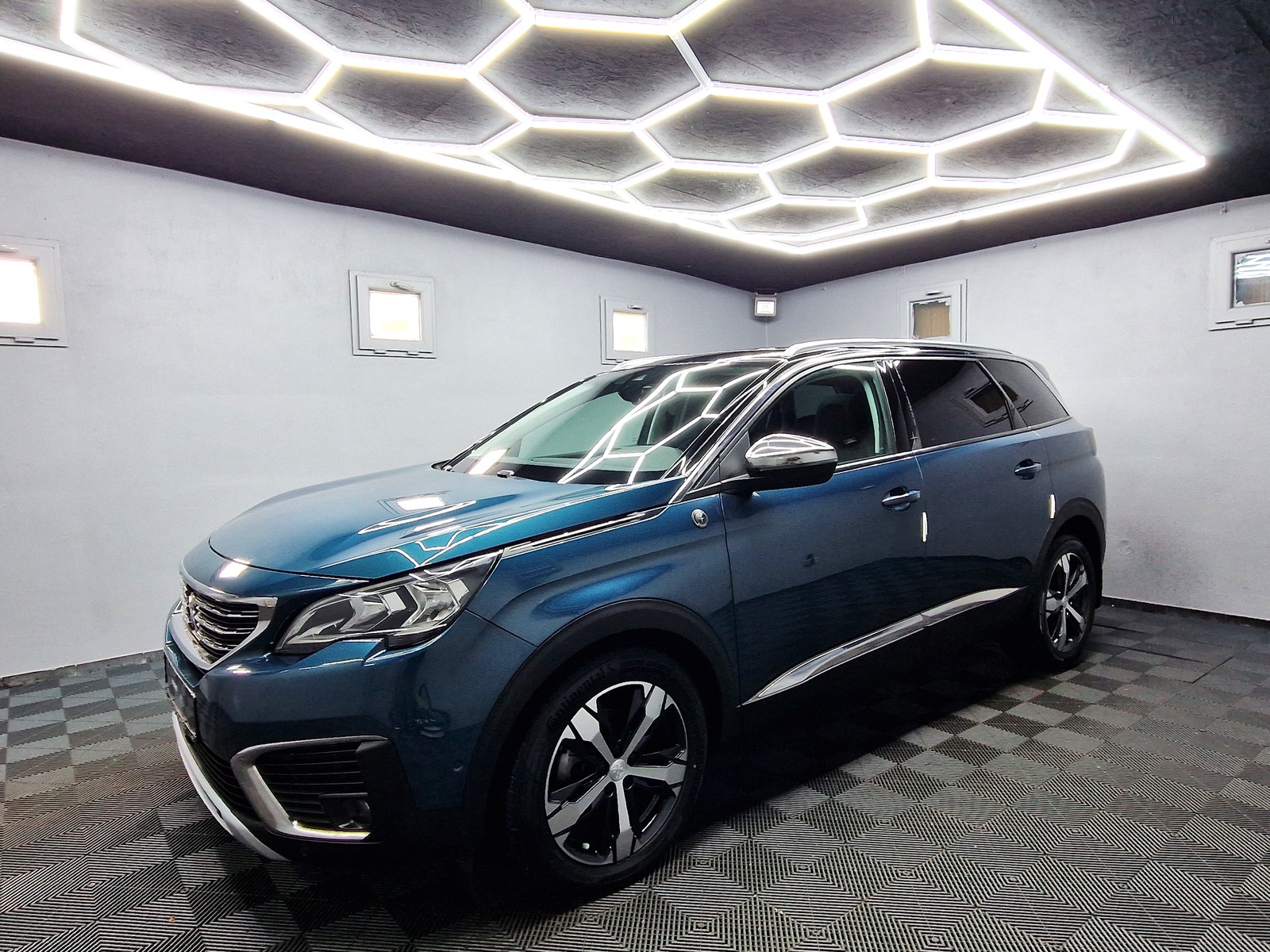 Peugeot 5008 Crossway|7 SITZER|LEDER|AUTO|PANO|LED