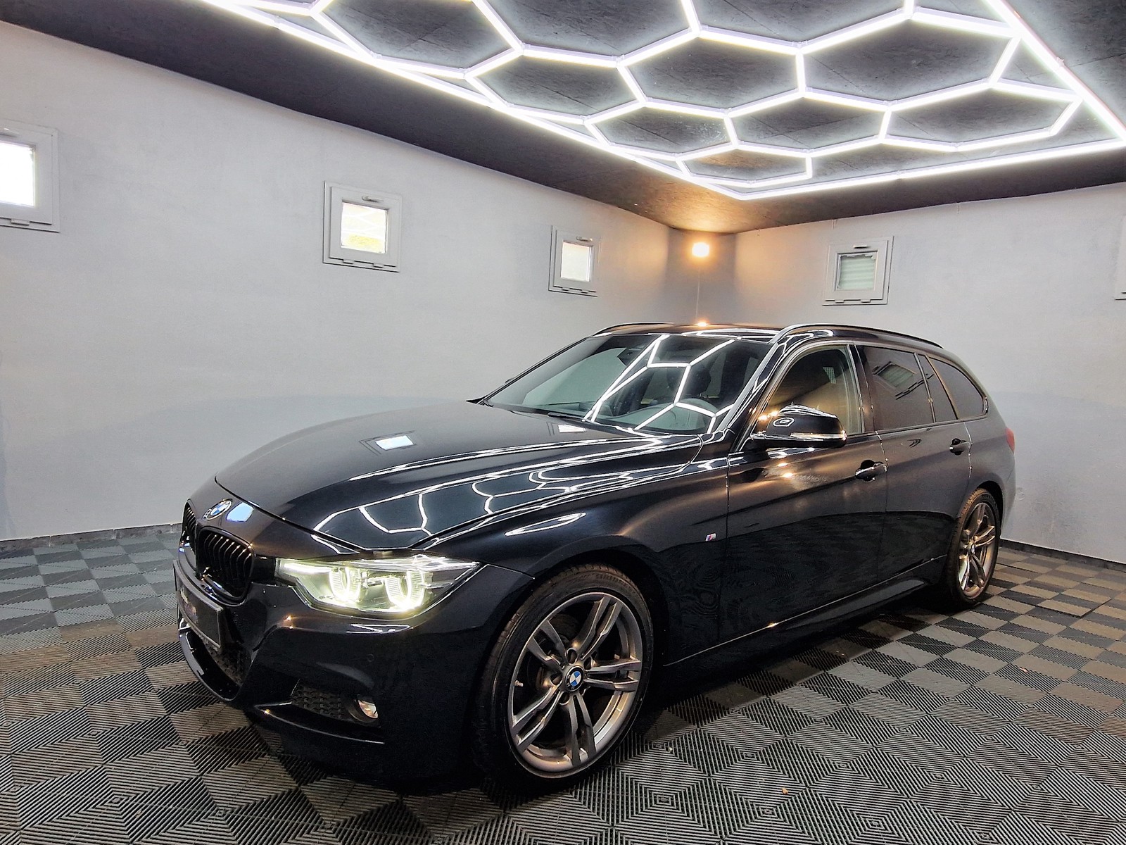 BMW 320 M Sport Shadow|M PAKET|LEDER|NAVI|LED|