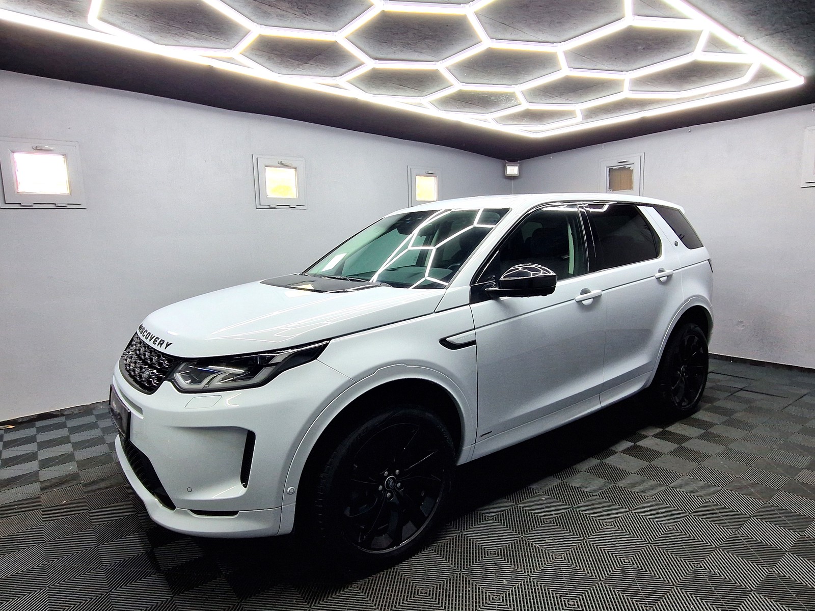 Land Rover Discovery Sport R-DYNAMIC AWD|LEDER|AUTOM|LED|NAVI|360 GRAD|