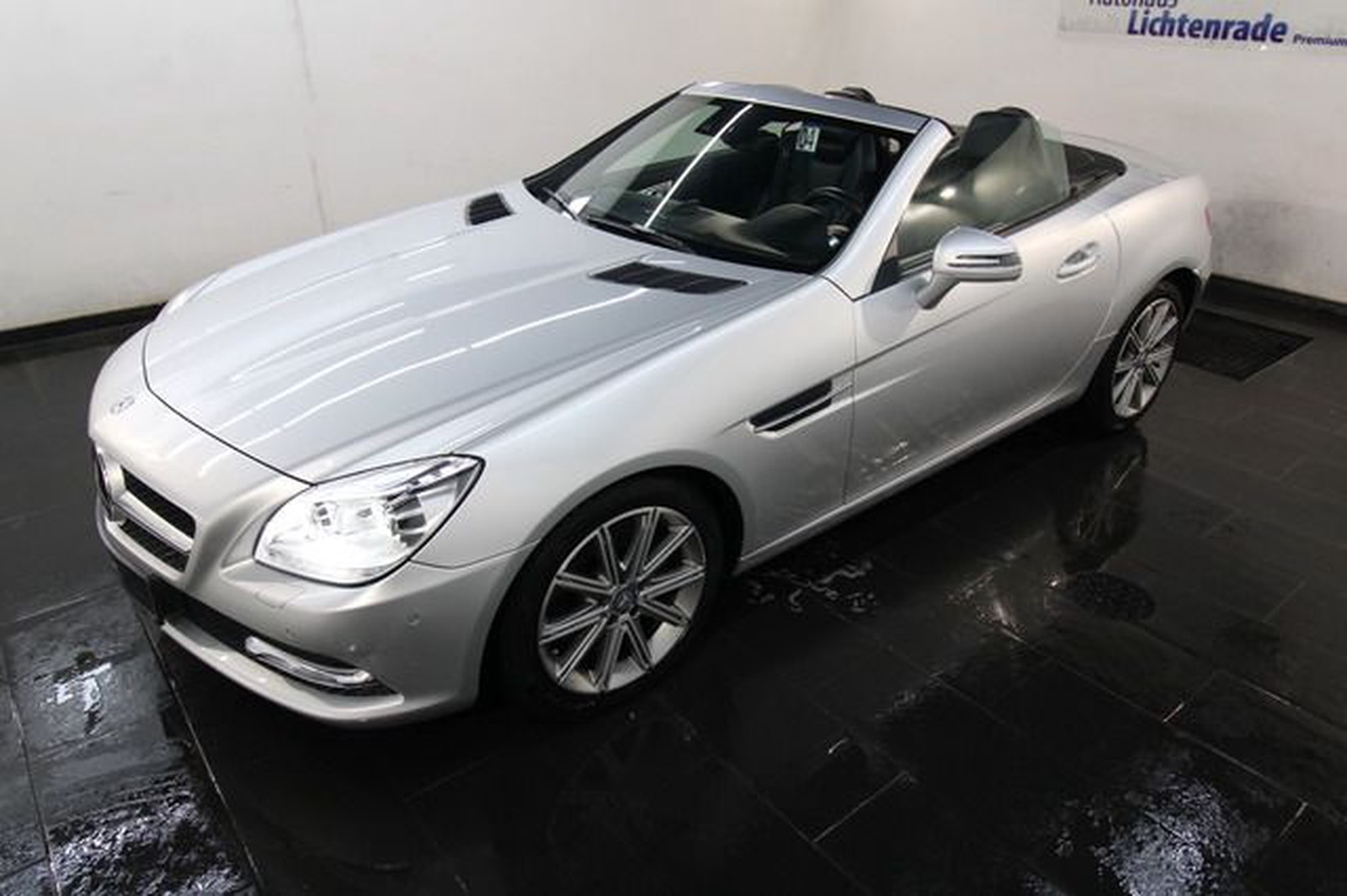 Mercedes-Benz SLK 250 CDI BLUE EFFICIENCY AIRSCARF|NAVI|LEDER
