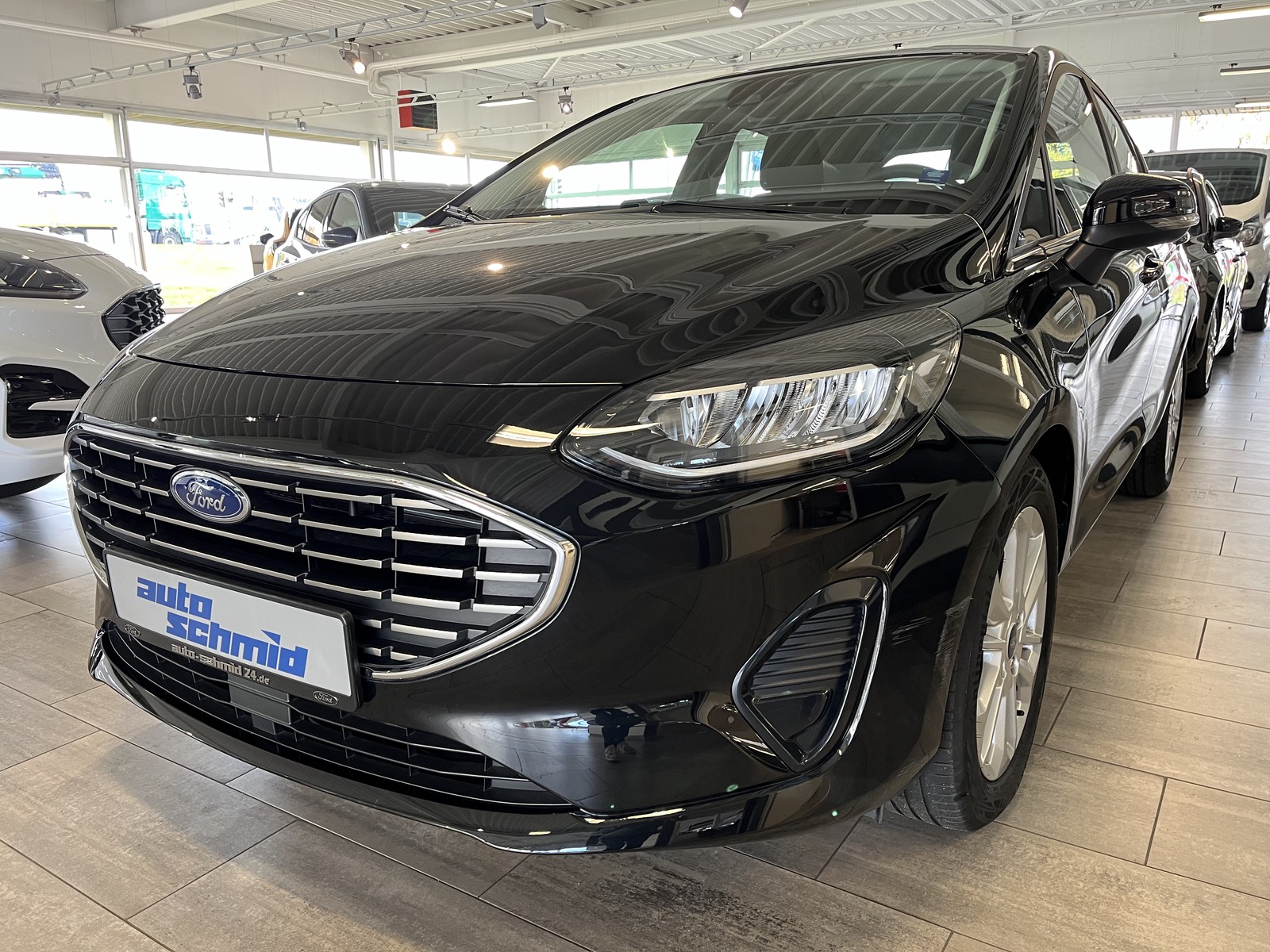 Ford Fiesta Titanium adapt. LED + ACC + Winterpaket