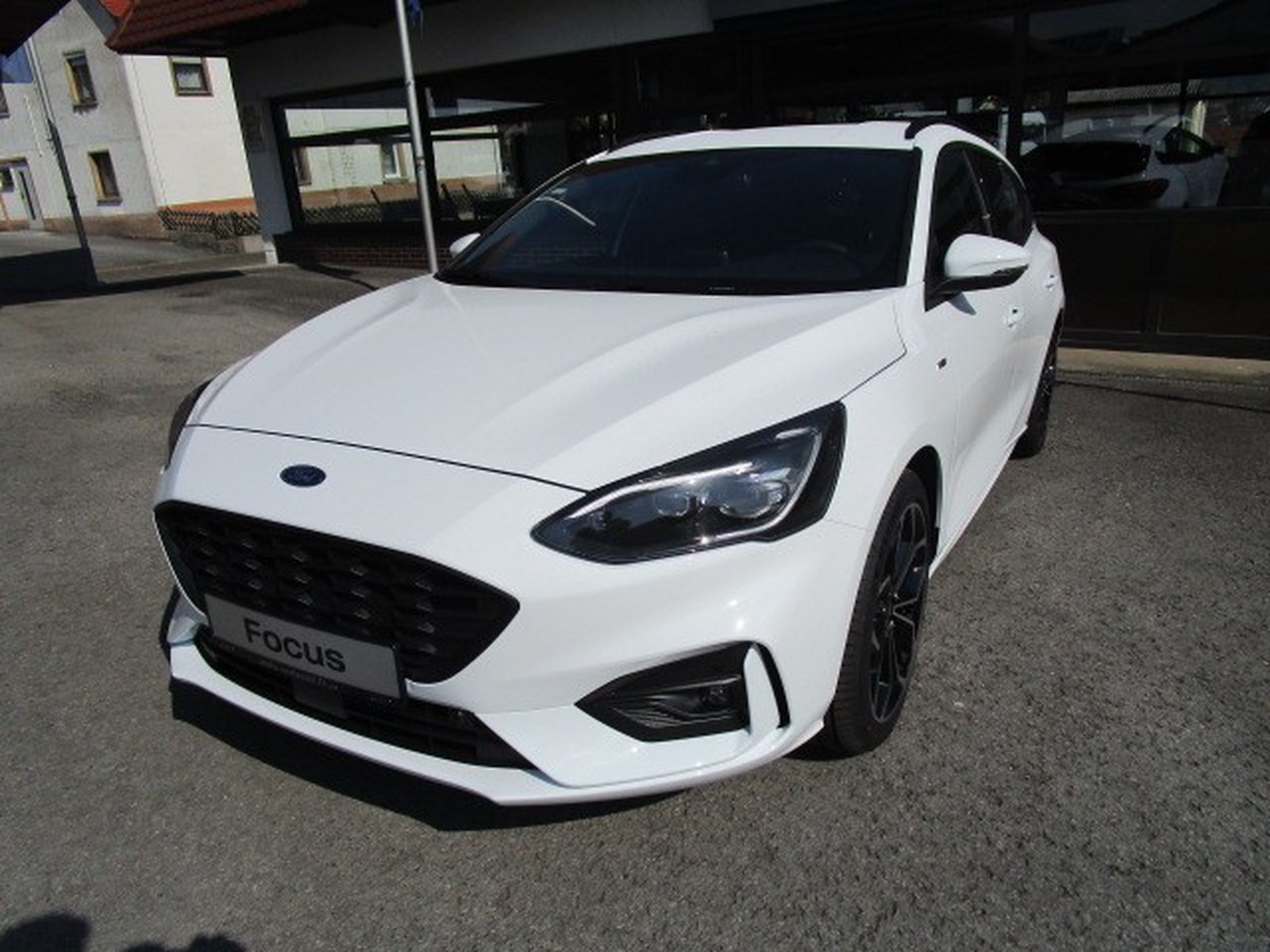 Ford Focus Turnier St Line Gebraucht Kaufen In Vohringen Preis Eur Int Nr A
