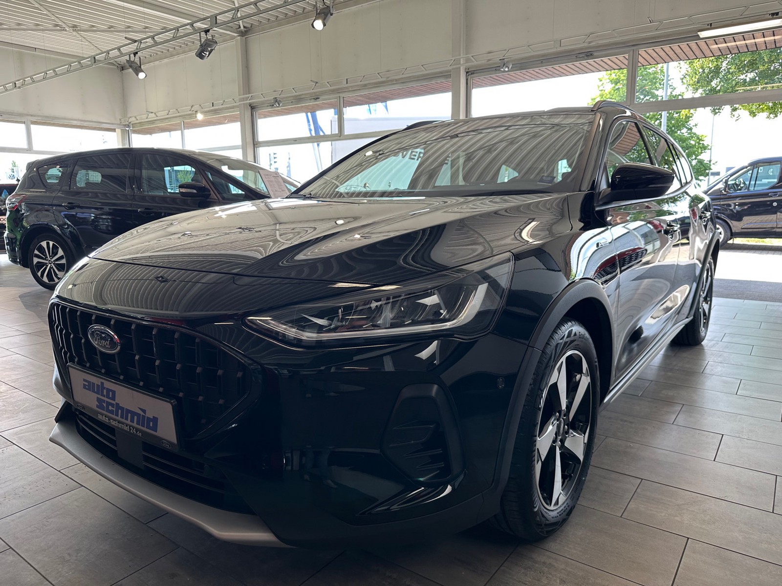 Ford Focus Turnier Active X SYNC 4 + ACC + AHK schw.