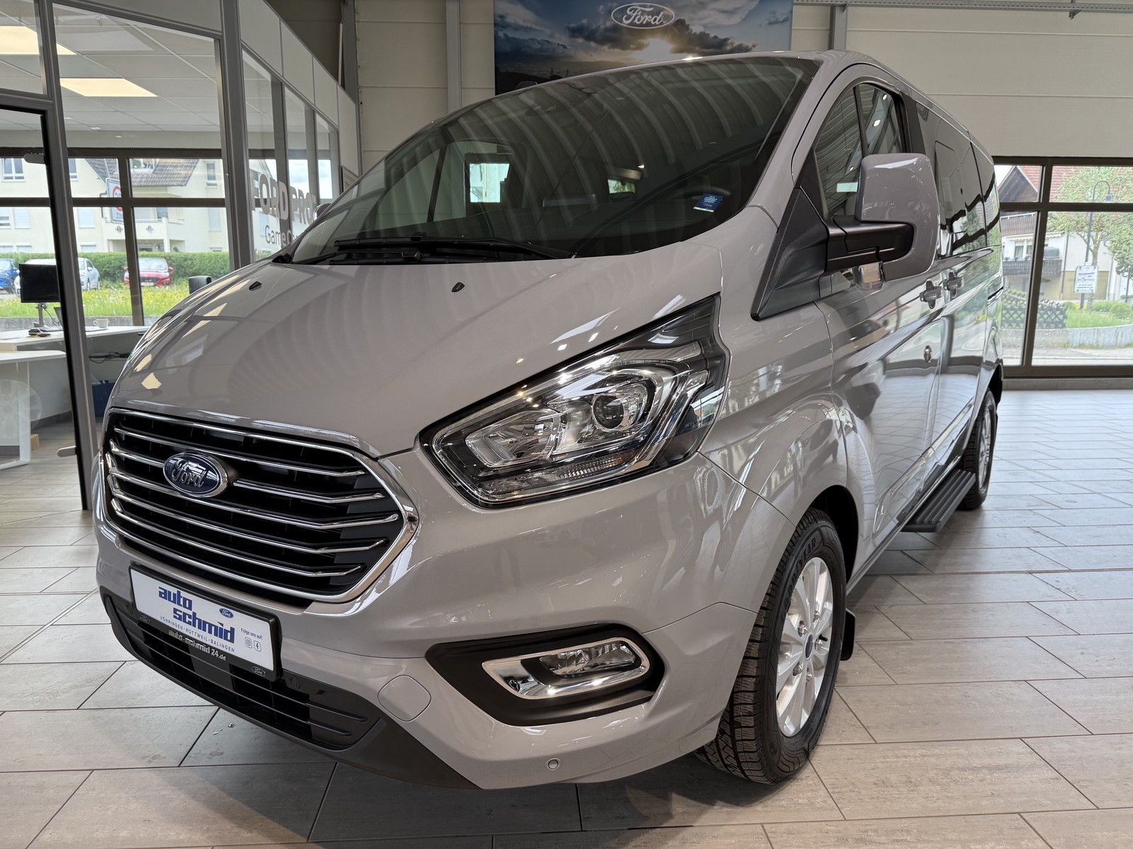 Ford Tourneo Custom L1 Titanium X