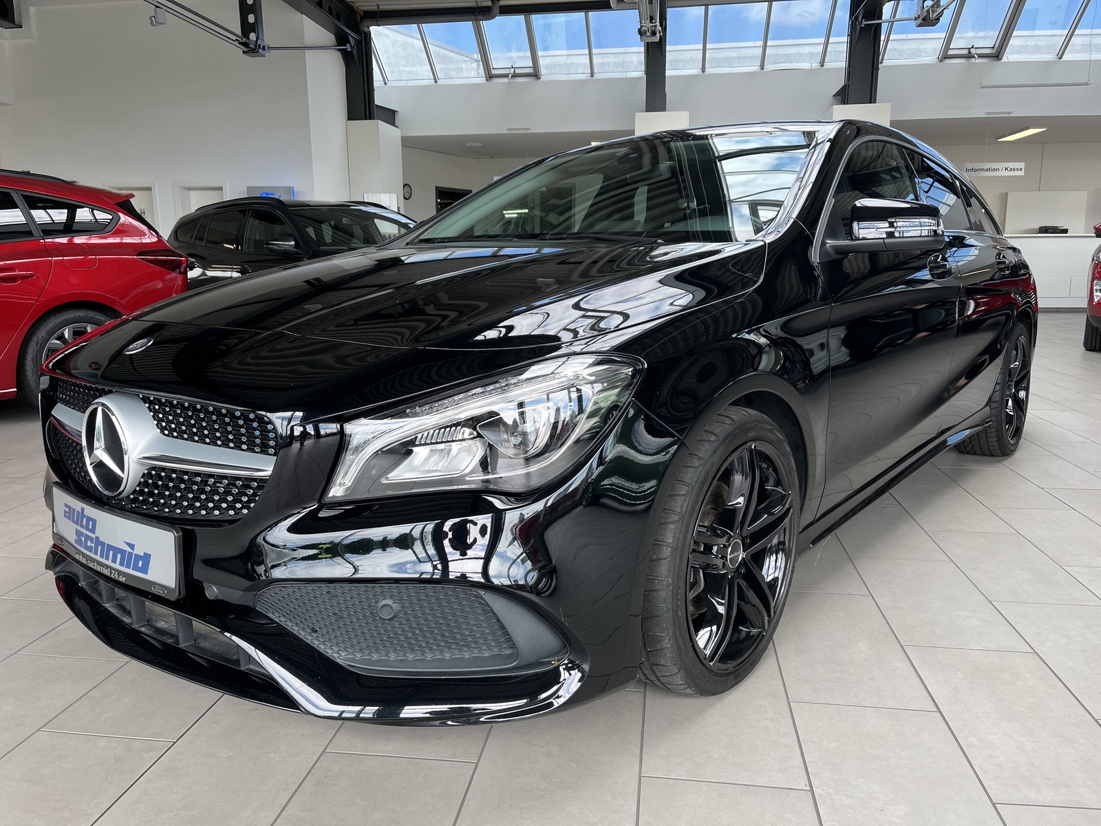 Mercedes-Benz CLA 200 CDI + LED + KeyFree + Navi