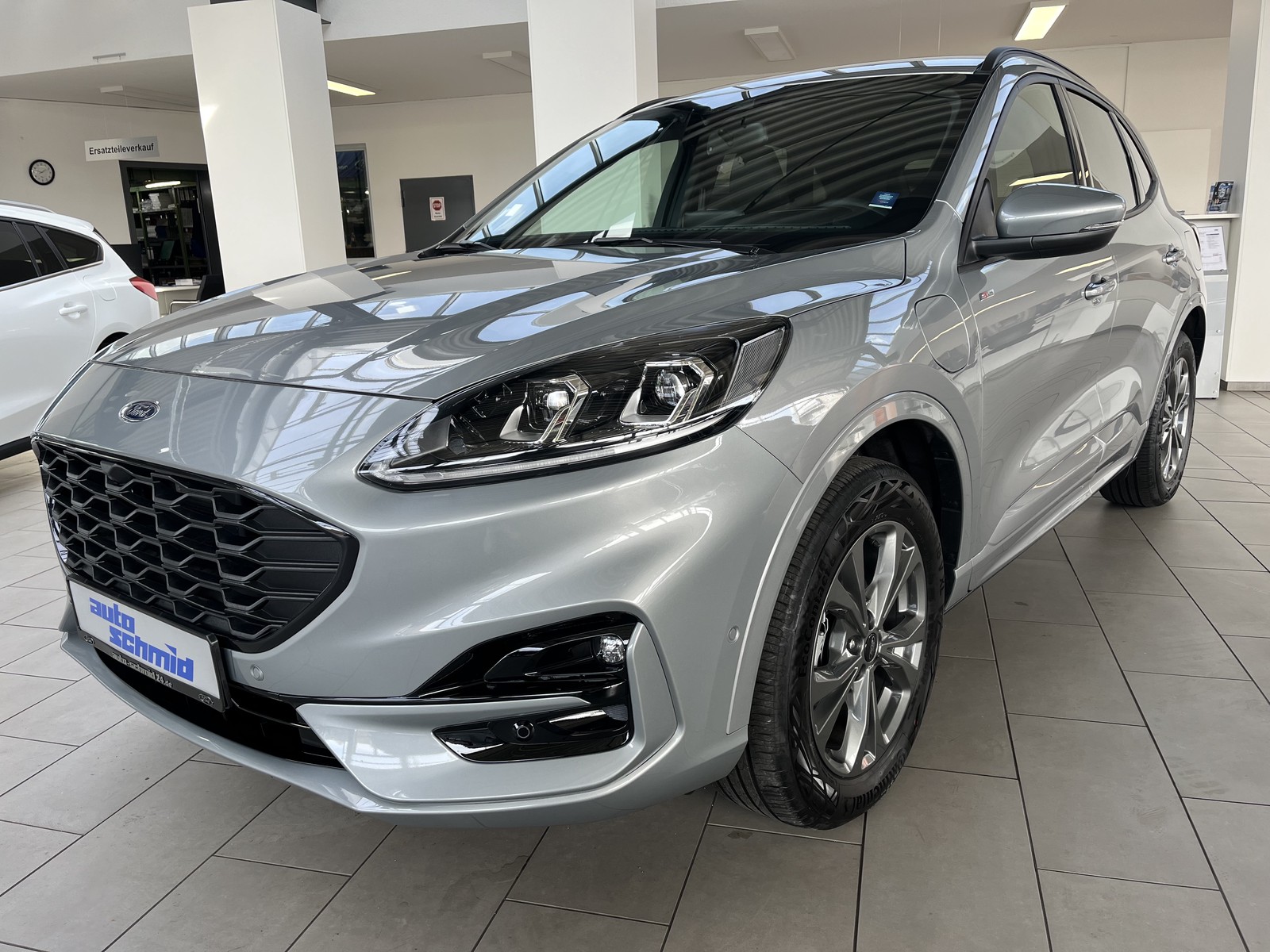 Ford Kuga PHEV Plug-In Hybrid ST-Line X