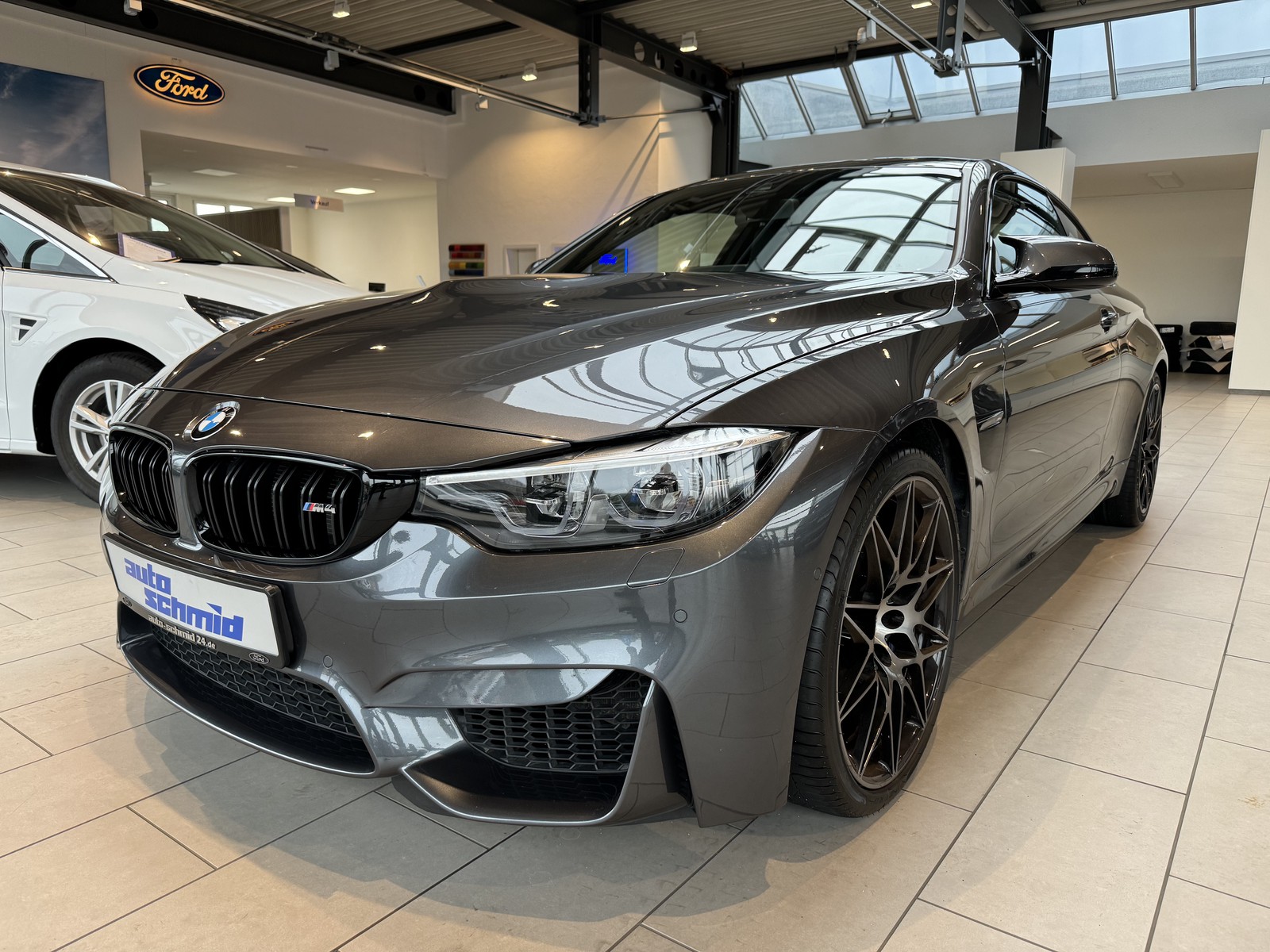 BMW M4 Competition Coupé + M Drivers + HUD + Harman