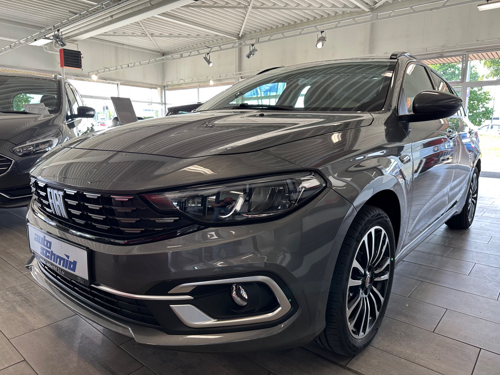 Fiat Tipo Life Tempomat + LED + Carplay