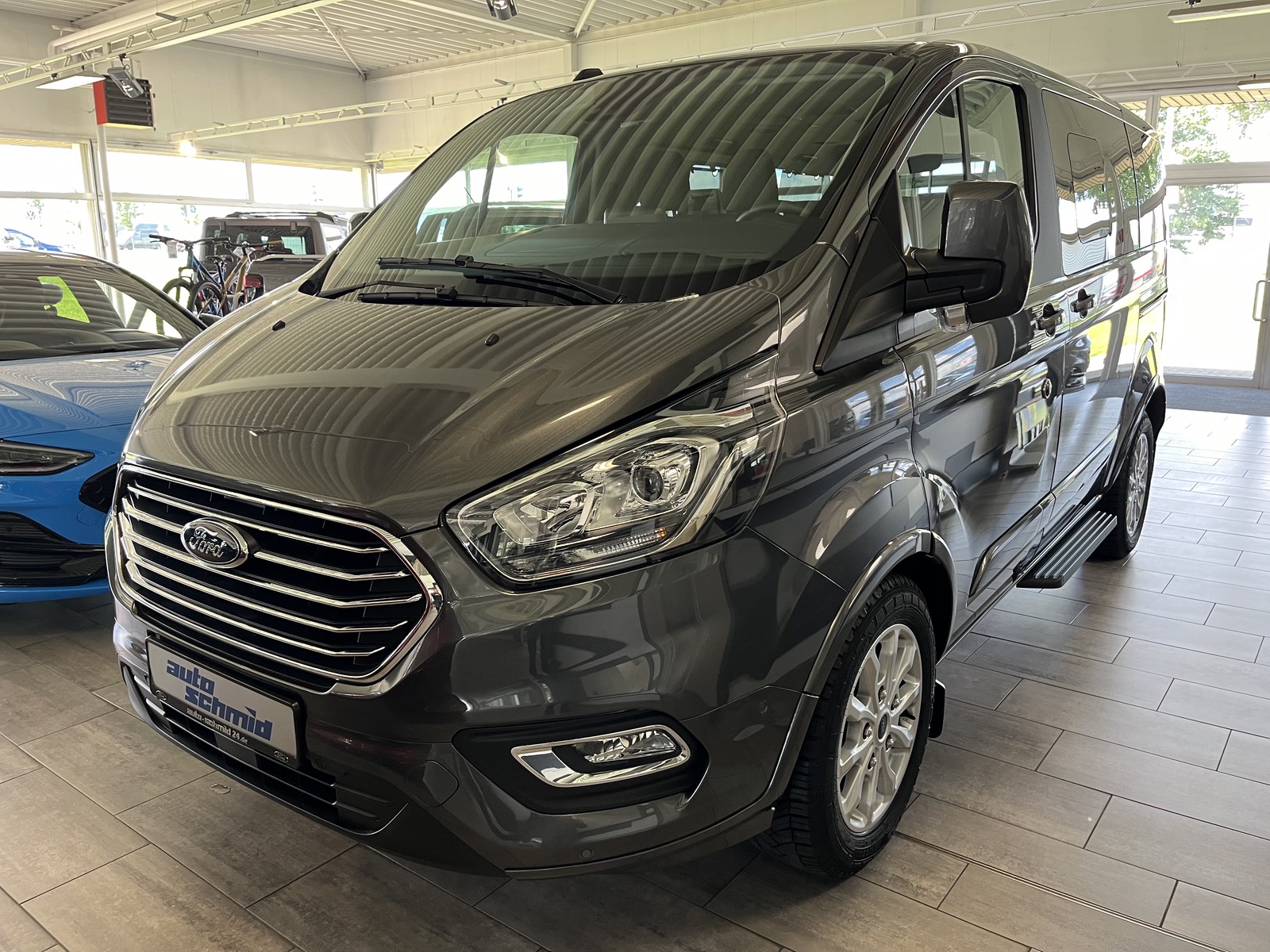 Ford Tourneo Custom L1 Titanium