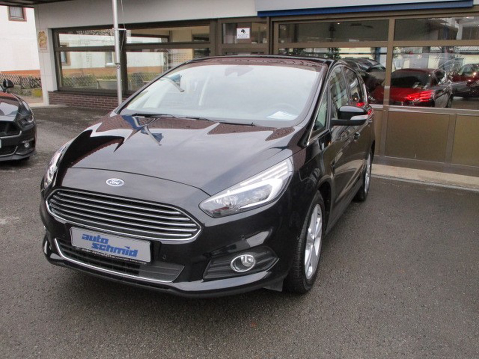 Ford S-MAX Titanium