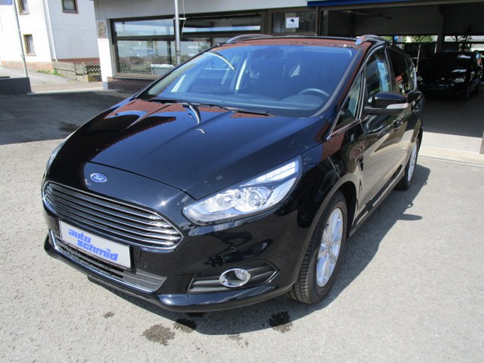 Ford S-MAX Titanium