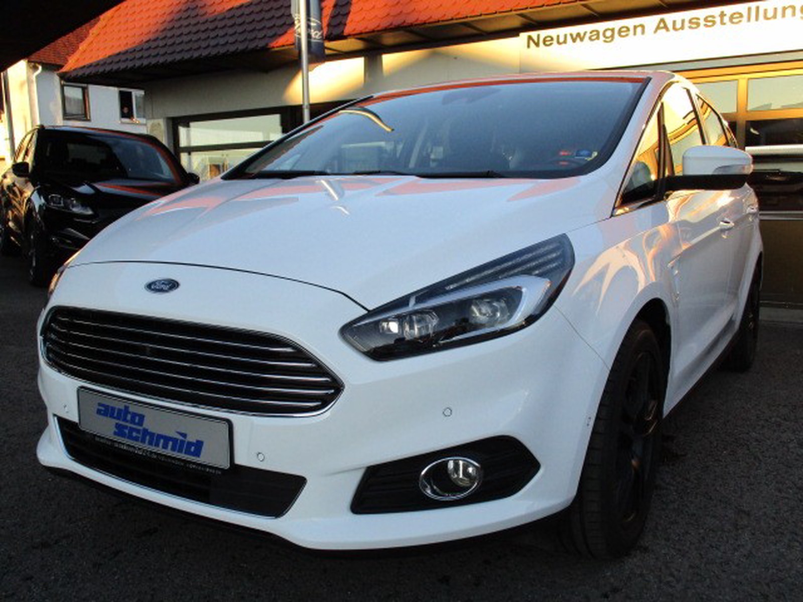 Ford S-Max Titanium