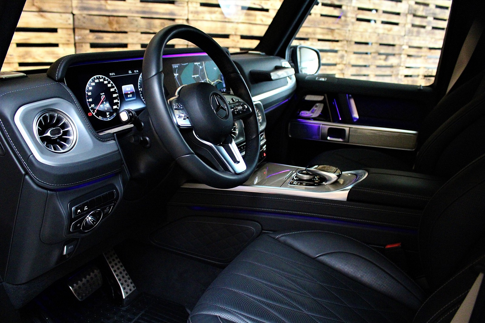 Mercedes-Benz G 400 d AMG LINE G-MANUFAKTUR BURMESTER 360° DIG. VOLLDISPLAY