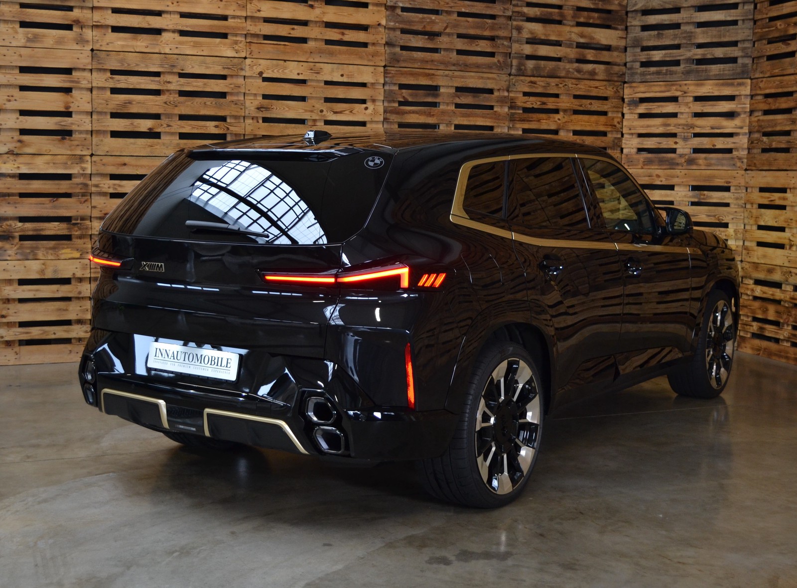 BMW XM BLACKGOLD, LEDER,CARBON,B&W DIAMOND,M-D- Pack