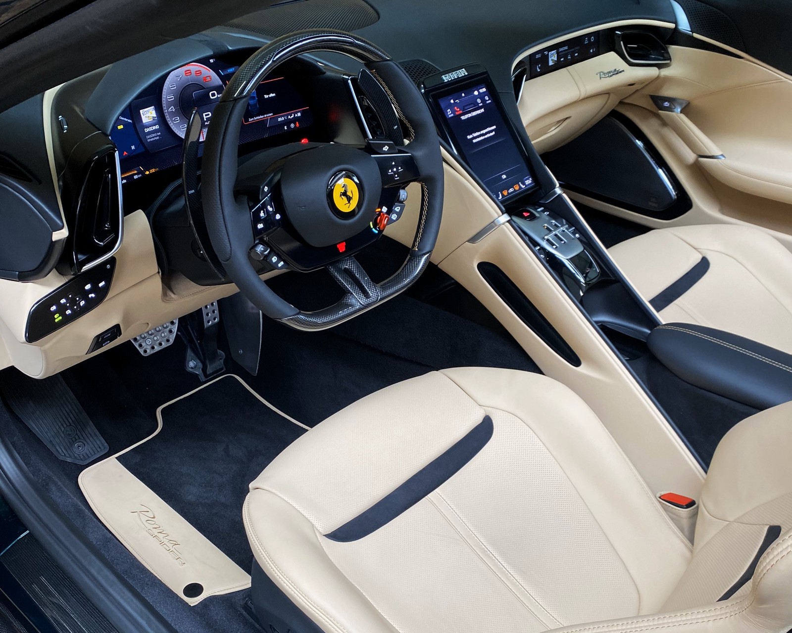 Ferrari Roma SPIDER