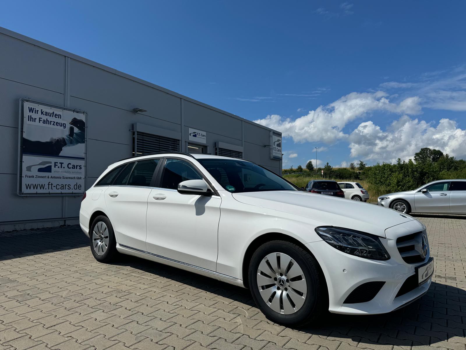 Mercedes-Benz C 200 T d 9G Navi/LED/SHZ/LM
