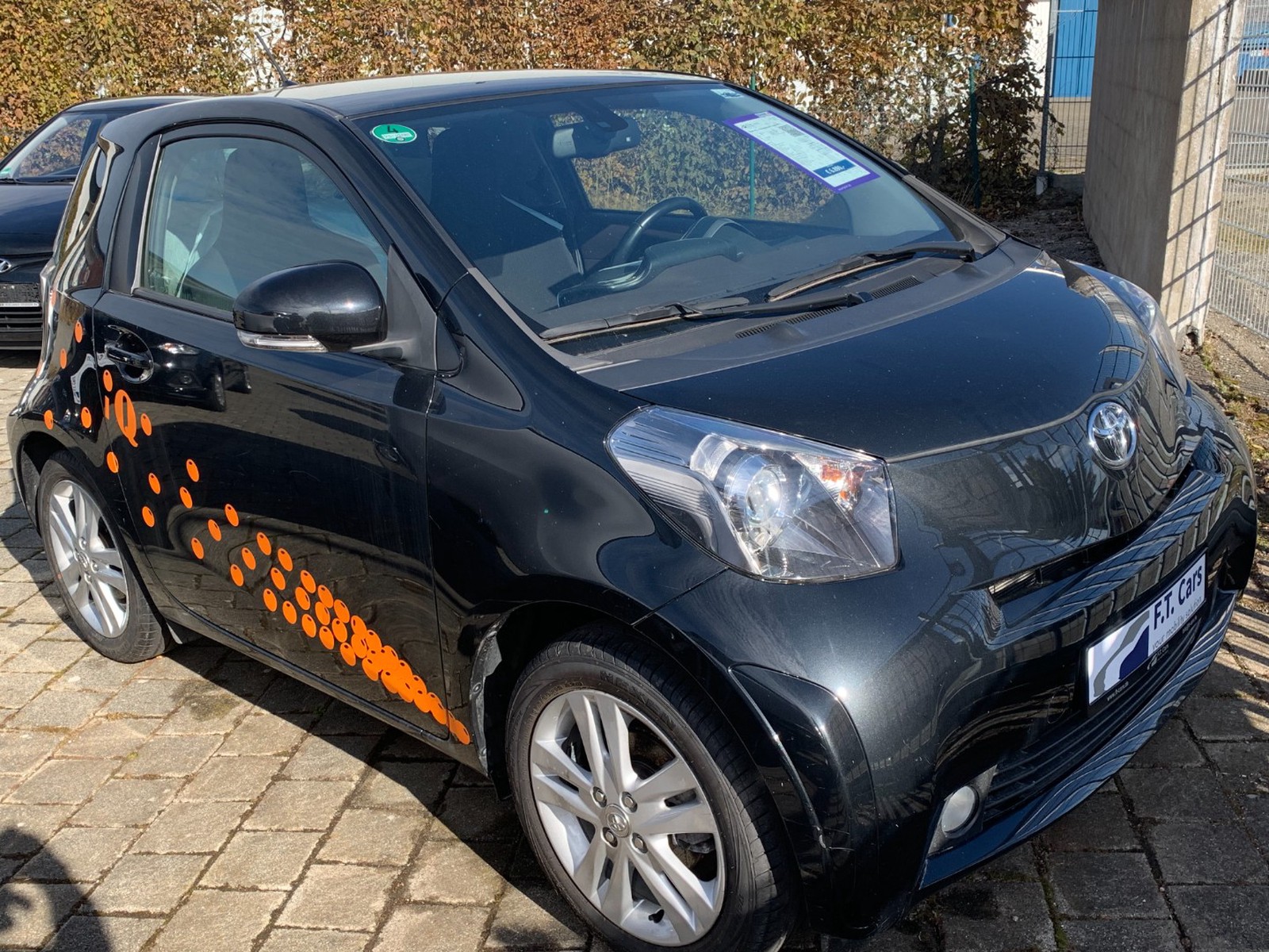 Toyota iQ + / Klimaautomatik / Radio-CD
