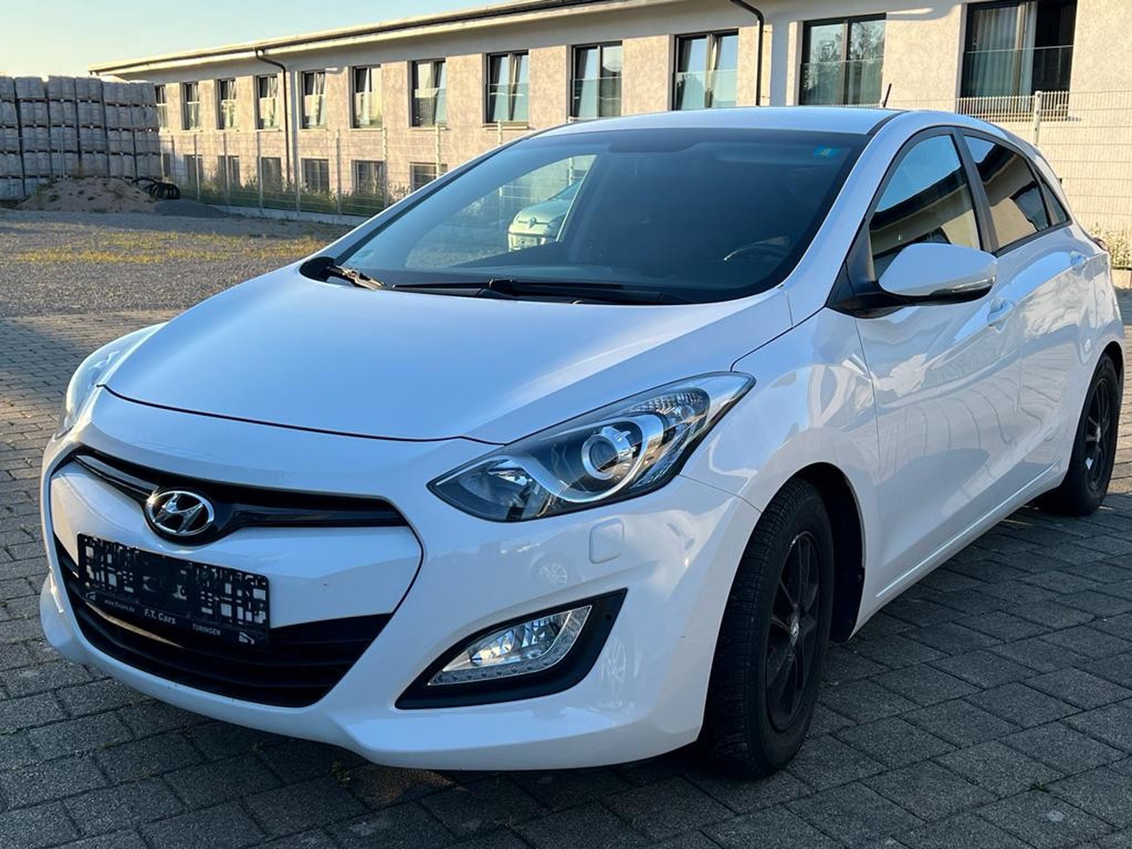 Hyundai i30 1.6 GDI Trend Navi+Xenon+Kamera